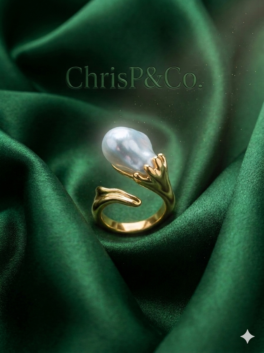 Baroque Pearl Claw Ring